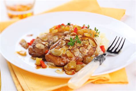 War Su Gai—Almond Boneless Chicken Recipe .